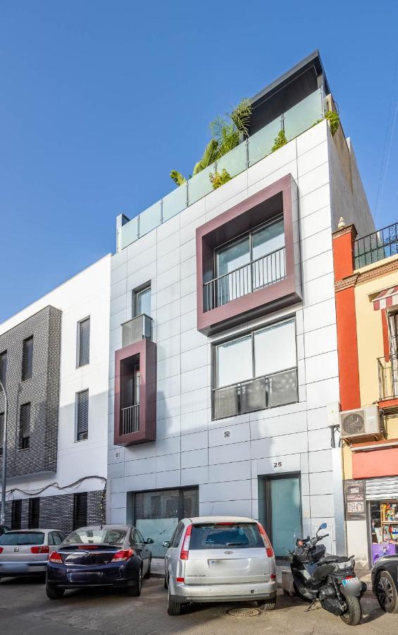 Nervion Suites 1 - Vacacional Sevilla エクステリア 写真