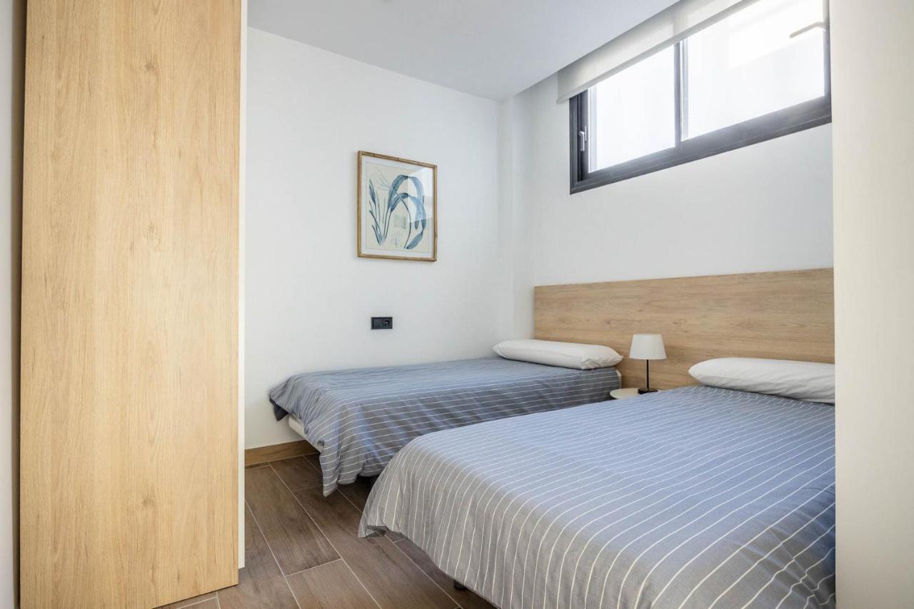 Nervion Suites 1 - Vacacional Sevilla エクステリア 写真